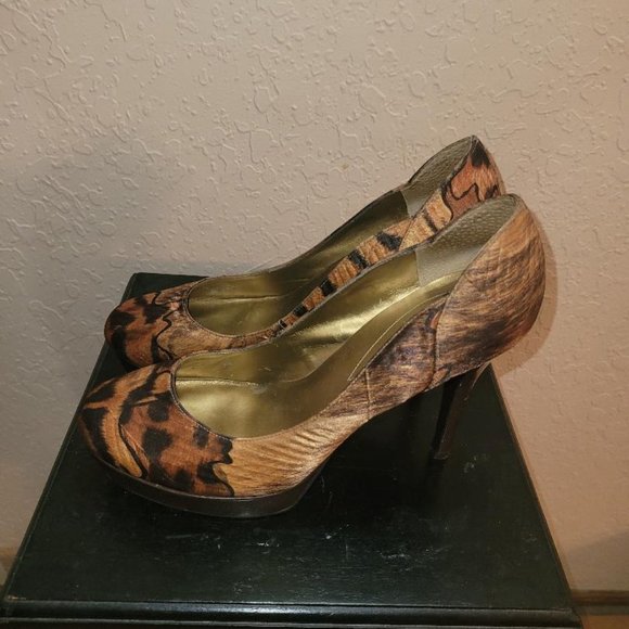 Guess golden brown high heels - Picture 2 of 4